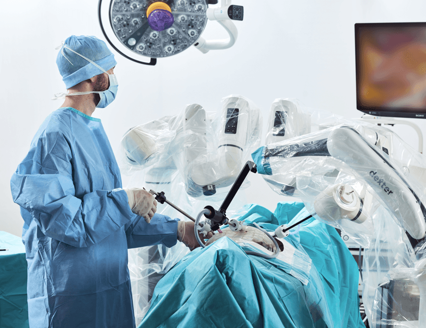 Close up surgeon and DEXTER console 